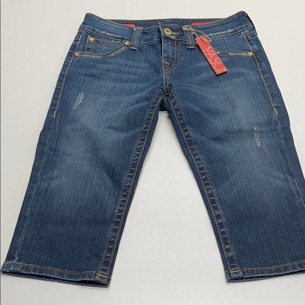 YASO Womens 29 Blue Jean Capri - NEW WITH TAGS